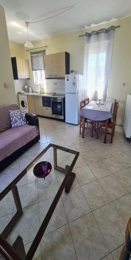 Retas Apartment Up Kremastí Екстериор снимка